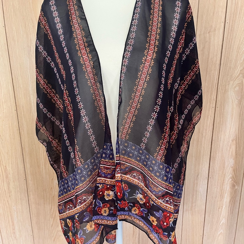 Live 4 Truth Navy Floral Border Kimono